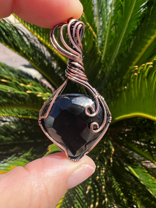 Faceted Onyx