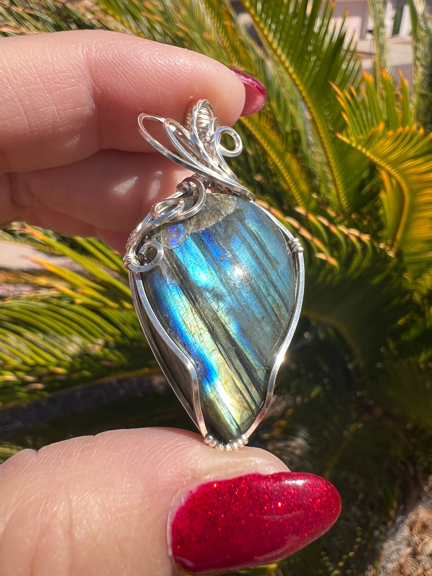 Multicolored Labradorite 1